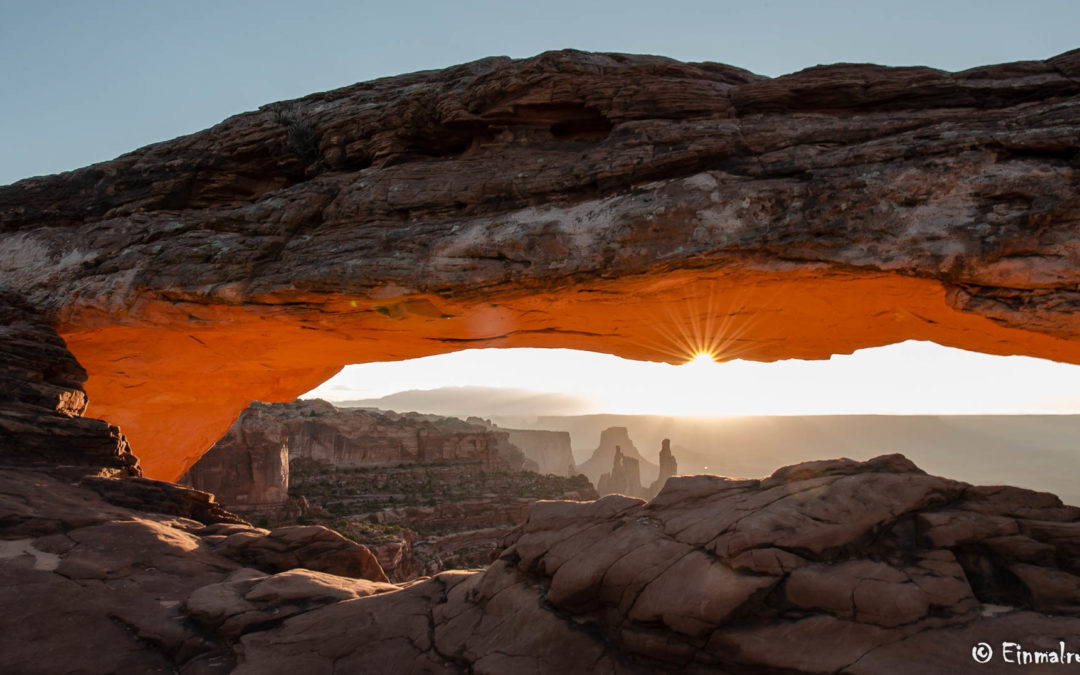 STONE ARCHES AND RED ROCKS